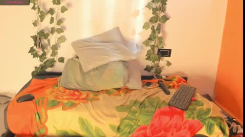 Snapshot of cataleya19__ chatting on September 23, 2025, 12:30 pm cataleya19__ online show from September 23, 2025, 12:30 pm