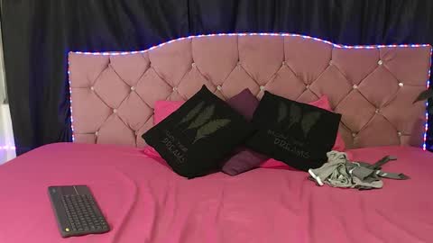 Cata Prins  online show from January 10, 2026, 11:56 am