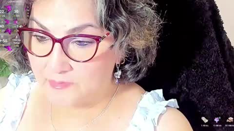 cataleya  online show from November 22, 2025, 3:05 am