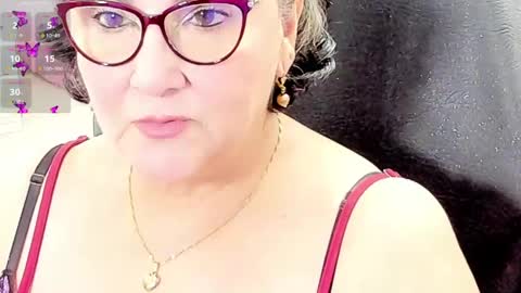 Snapshot of cataleya_mom_ chatting on April 23, 2026, 3:52 am cataleya online show from April 23, 2026, 3:52 am