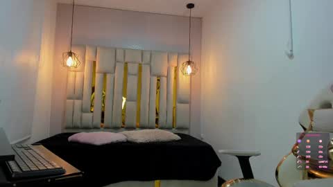 Snapshot of cataleya_sambrano chatting on September 9, 2025, 10:59 am Cataleya online show from September 9, 2025, 10:59 am