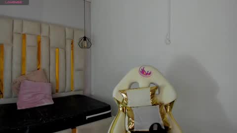 Snapshot of cataleya_sambrano chatting on October 16, 2025, 11:00 am Cataleya online show from October 16, 2025, 11:00 am