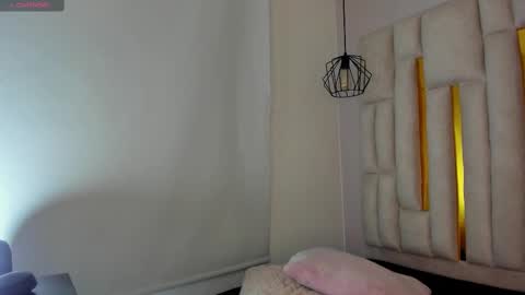 Snapshot of cataleya_sambrano chatting on October 17, 2025, 10:51 am Cataleya online show from October 17, 2025, 10:51 am