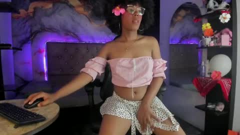 Snapshot of cataleyamoon_ chatting on May 6, 2026, 7:52 pm cataleyamoon_ online show from May 6, 2026, 7:52 pm