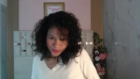 Catalina  online show from March 26, 2026, 3:12 am