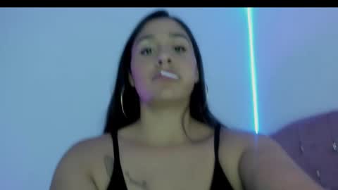 Catalina bustos online show from September 29, 2025, 9:52 pm