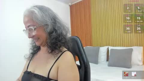 Snapshot of catalina_villan chatting on July 9, 2026, 6:34 pm C A T A L I N A online show from July 9, 2026, 6:34 pm