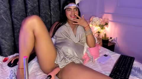 catalleya_f online show from March 24, 2026, 10:15 pm