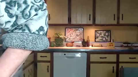 CATALYSTIC online show from March 8, 2025, 10:11 am