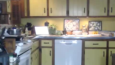 CATALYSTIC online show from October 18, 2025, 12:57 am