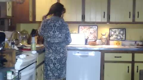 CATALYSTIC online show from November 4, 2025, 11:37 pm