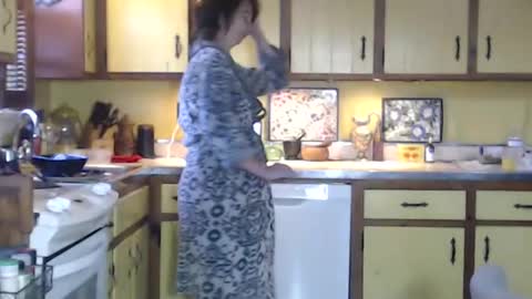 CATALYSTIC online show from November 12, 2025, 12:38 pm