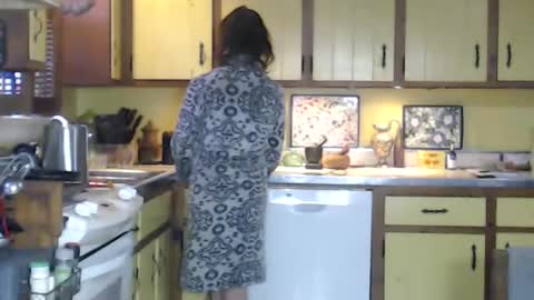 CATALYSTIC online show from November 15, 2025, 12:13 pm