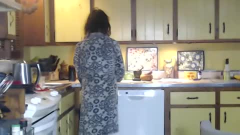 CATALYSTIC online show from November 17, 2025, 10:54 am