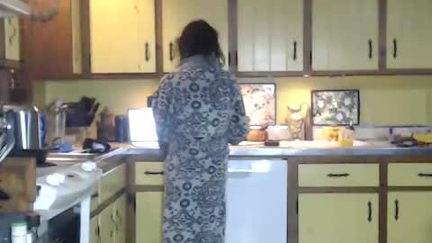 CATALYSTIC online show from November 17, 2025, 11:10 pm