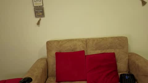 Catherin online show from November 5, 2025, 2:00 am