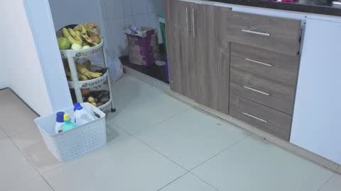 Catherin online show from November 30, 2025, 2:04 am