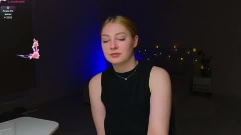 Snapshot of catherine_river chatting on May 2, 2026, 6:02 pm Catherine online show from May 2, 2026, 6:02 pm