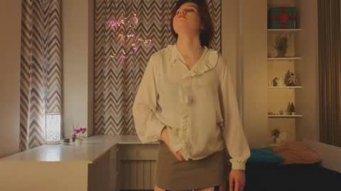 Kate online show from March 4, 2026, 4:02 pm