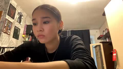 Snapshot of catherinepirs chatting on May 20, 2026, 1:17 pm catherinepirs online show from May 20, 2026, 1:17 pm