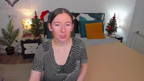Snapshot of catherinewalls chatting on December 27, 2024, 4:04 am Catrin online show from December 27, 2024, 4:04 am
