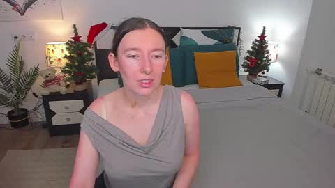 Snapshot of catherinewalls chatting on January 10, 2025, 5:05 am Catrin online show from January 10, 2025, 5:05 am