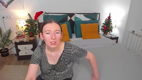 Snapshot of catherinewalls chatting on January 18, 2025, 7:17 am Catrin online show from January 18, 2025, 7:17 am