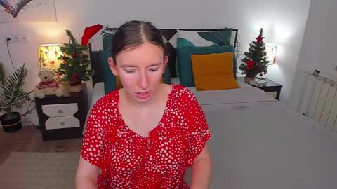 Snapshot of catherinewalls chatting on January 20, 2025, 7:47 am Catrin online show from January 20, 2025, 7:47 am