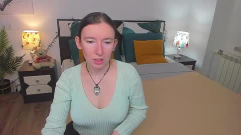 Snapshot of catherinewalls chatting on February 23, 2025, 6:39 am Catrin online show from February 23, 2025, 6:39 am