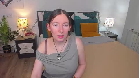 Snapshot of catherinewalls chatting on March 6, 2025, 7:25 am Catrin online show from March 6, 2025, 7:25 am