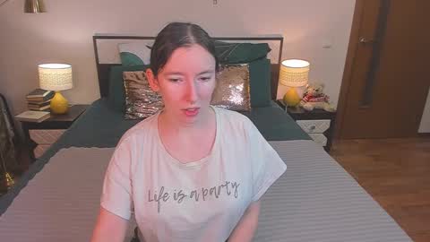 Catrin online show from February 1, 2026, 4:00 am