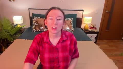 Catrin online show from March 31, 2026, 1:18 am