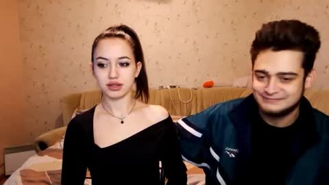 catherinexalex online show from October 23, 2025, 10:58 am