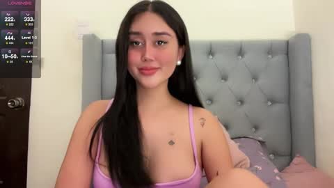 Snapshot of cathleya_ chatting on October 18, 2025, 4:04 am Cathy online show from October 18, 2025, 4:04 am