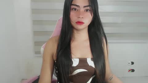 cathy_ho online show from January 11, 2025, 11:45 am