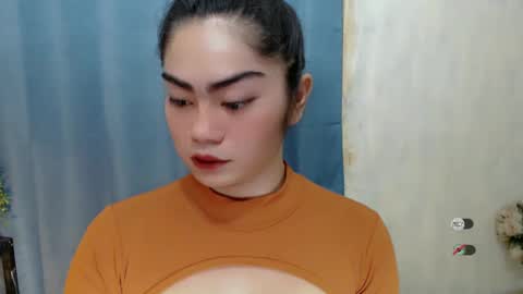 cathy_ho online show from January 13, 2025, 11:41 am
