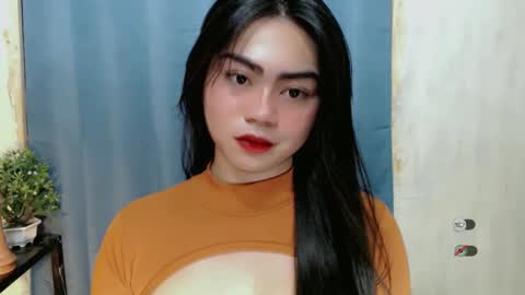 cathy_ho online show from January 13, 2025, 2:42 pm