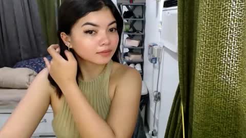 Snapshot of cathy_lyn chatting on May 31, 2026, 11:50 pm cathy_lyn online show from May 31, 2026, 11:50 pm