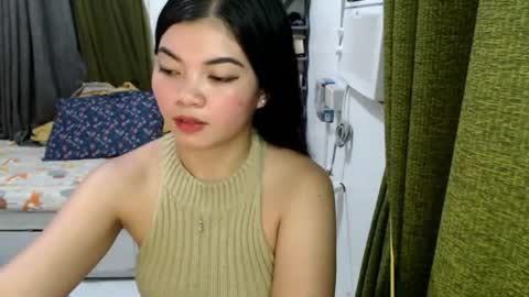 Snapshot of cathy_lyn chatting on July 15, 2026, 11:04 am cathy_lyn online show from July 15, 2026, 11:04 am