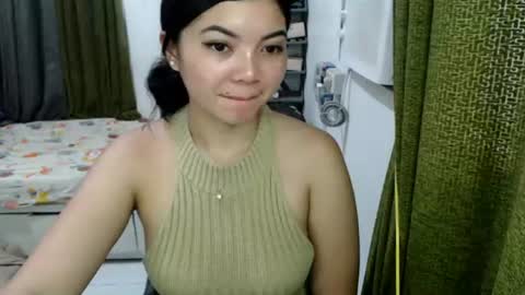 Snapshot of cathy_lyn chatting on July 17, 2026, 10:03 pm cathy_lyn online show from July 17, 2026, 10:03 pm