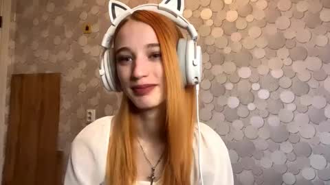 Amelia online show from November 3, 2025, 7:20 am