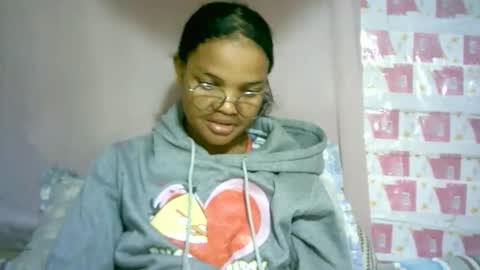 Snapshot of cathyxlisa chatting on May 12, 2026, 9:39 am CathyXLisa online show from May 12, 2026, 9:39 am