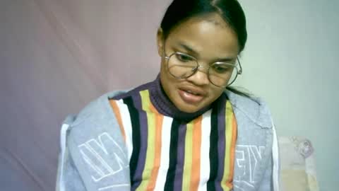 Snapshot of cathyxlisa chatting on July 13, 2026, 8:39 am CathyXLisa online show from July 13, 2026, 8:39 am