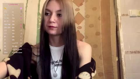 Snapshot of catinagaznes chatting on October 16, 2025, 9:27 pm Lola online show from October 16, 2025, 9:27 pm