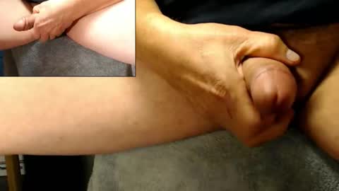 Snapshot of catlover03 chatting on October 15, 2025, 2:06 pm Mike online show from October 15, 2025, 2:06 pm