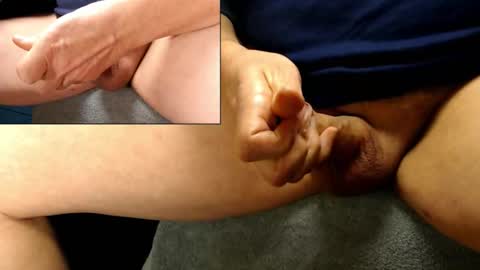 Snapshot of catlover03 chatting on January 15, 2026, 7:35 am Mike online show from January 15, 2026, 7:35 am