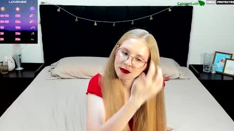 CatmintLush online show from January 17, 2026, 11:41 pm