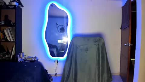 Snapshot of catnuaa chatting on June 13, 2026, 1:36 am catnuaa online show from June 13, 2026, 1:36 am