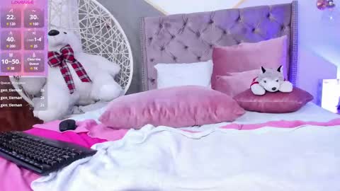 cattaleya_get online show from February 11, 2025, 6:22 pm