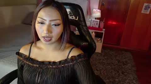Snapshot of cattleya_love_ chatting on August 5, 2026, 2:25 am Cattleya online show from August 5, 2026, 2:25 am
